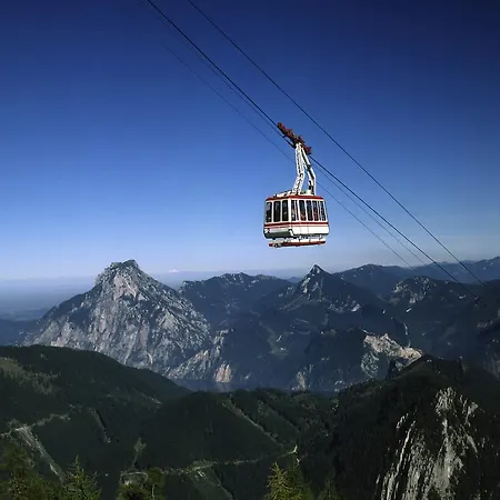 호텔 Huttenresort Feuerkogel